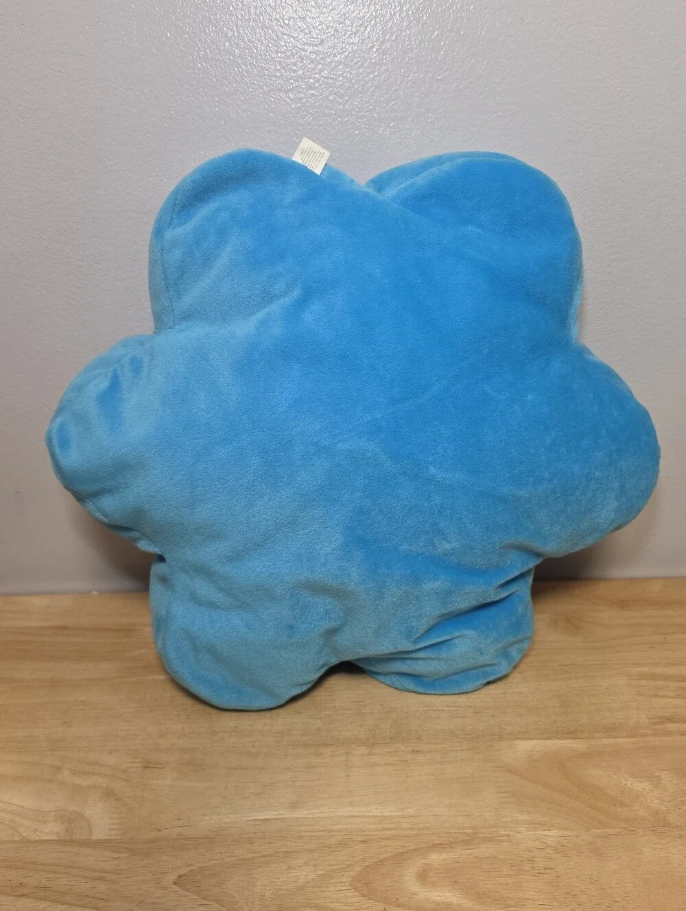 VTG 1999 GMA Accessories Blue Plush Flower Shaped 13